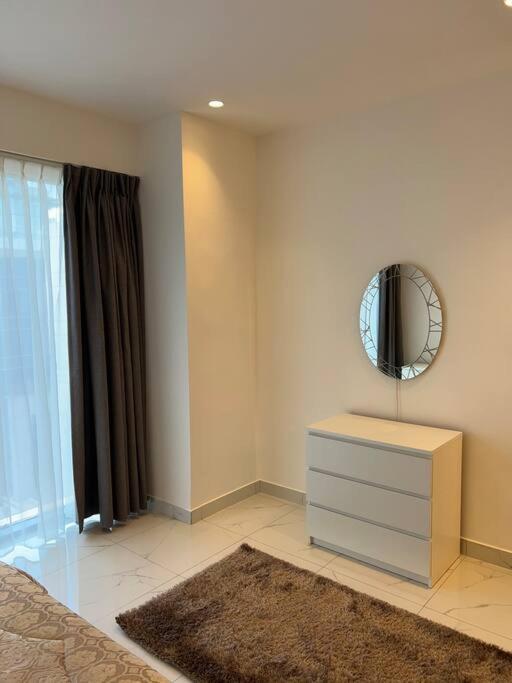 Modern Studio In The Heart Of Амман Екстер'єр фото